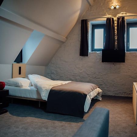 Auberge De L'Abbaye Thuin Eksteriør billede