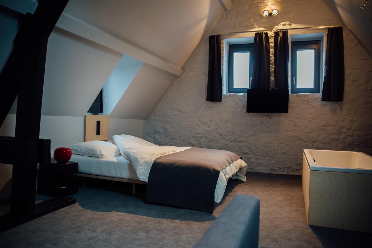 Auberge De L'Abbaye Thuin Eksteriør billede
